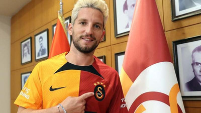 Galatasaray, Mertens ile 1+1 yıllık sözleşme imzaladı