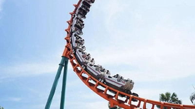 Almanya'da iki roller coaster çarpıştı: 34 yaralı