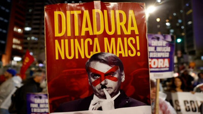 Brezilya'da Bolsonaro öfkesi: Binlerce kişi sokağa döküldü