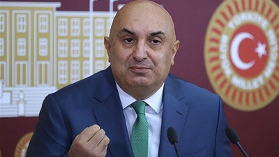 CHP’li Özkoç: Saray’dan basın kuruluşlarına ‘hırsızlık yok, haber yapmayın’ mesajını gönderiliyor