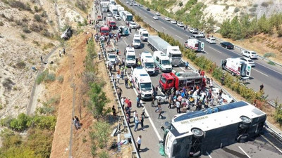 Antep'teki kazayla ilgili gözaltına alınan otobüs şoförü adliyeye sevk edildi