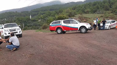 Hatay'da taş ocağı çalışanlarının aracı dereye uçtu: 3 ölü