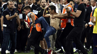 Beşiktaşlı futbolculara saldıran Ankaragücü taraftarı için hapis istemi