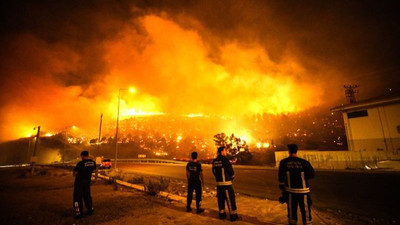 Mersin'deki orman yangınına müdahale sürüyor