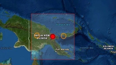 Papua Yeni Gine'de 7,6 büyüklüğünde deprem