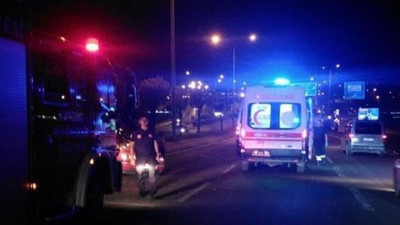 Kayseri'de otomobil ile yolcu otobüsü çarpıştı: 5 yaralı