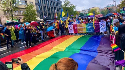 Cumhurbaşkanı'nın yasağını Başbakan kaldırdı; Europride gerçekleşti