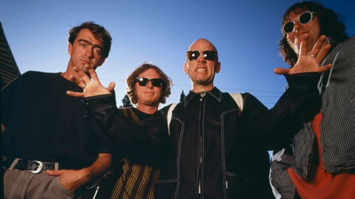 R.E.M.'in 'Losing My Religion' şarkısı YouTube'da 1 milyar izlenmeye ulaştı