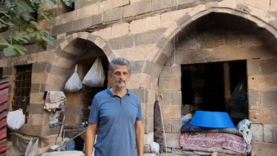 Garo Paylan’dan Bakan Ersoy’a çağrı: Diyarbakır’daki havrayı bir an önce koruma altına alın