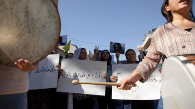 Tahran'ın Kürdistan'daki Mahsa Amini baskısı artıyor: En az beş ölü