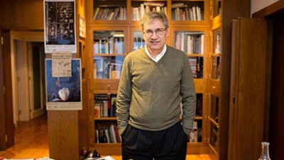 Orhan Pamuk: Ülkemizin şu anda yaşadığı en rezil durum fakirliktir