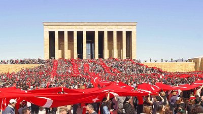 Cumhuriyet Bayramı kutlanıyor