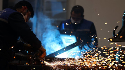 Piyasayı ters köşe yapan TÜİK'e göre sanayide işler tıkırında