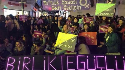 Kadınlar müftülük yasa tasarısına karşı nöbette