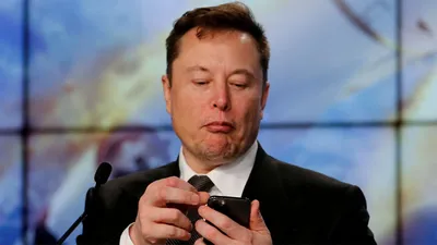 Alman hükümeti, AfD'yi destekleyen Elon Musk'ı seçimleri etkilemeye çalışmakla suçladı