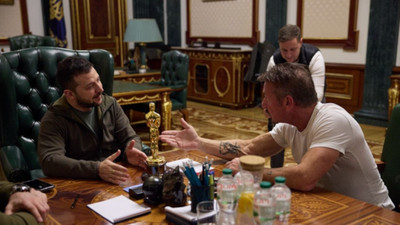 Sean Penn'den Zelenskiy'e Oscar hediyesi