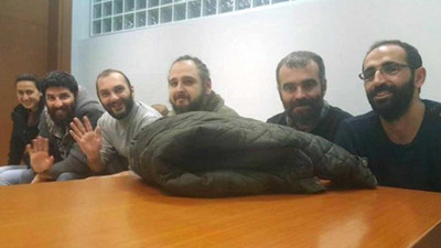 Berat Albayrak'ın yazışmalarını haberleştiren gazetecilere verilen cezalar onandı, beraat kararı bozuldu