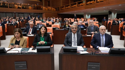 HDP'yi hedef alan Oktay'a tepki: Yeminli Kürt düşmanısınız