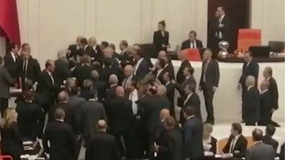 Meclis'te yine kavga çıktı: İYİ Partili Örs hastaneye kaldırıldı