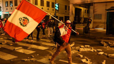 Peru'daki eylemlerde iki kişi öldü, Boluarte Kongre'den erken seçim istedi