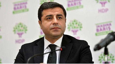 HDP heyeti ile görüşen Demirtaş: Hukuki durumum adaylık için uygun değil
