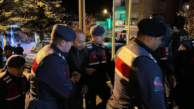Samsun'da aralarında muhtar ve memurların olduğu 19 kişi gözaltına alındı