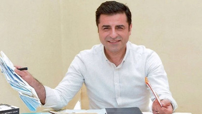 Selahattin Demirtaş 'dürüst Müslümanlar'a seslendi: Satılık oy var mı?