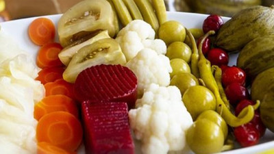 Usta turşucuların uyguladığı teknik ; Turşunun kıtır kıtır olmasını sağlıyor