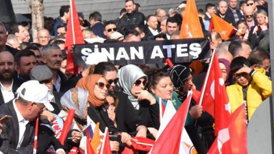 Erdoğan'ın Bursa mitinginde Sinan Ateş protestosu