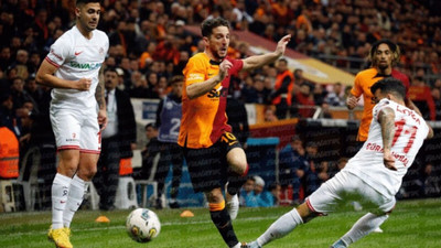 Galatasaray, Antalyaspor'u 2-1 yendi