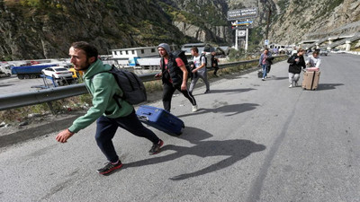 Rus parlamentosuna sunulan sınırda 'zorunlu rezervasyon sistemi' endişe yarattı