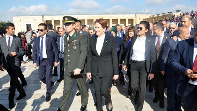 Akşener’den Anıtkabir ve Türbe ziyareti