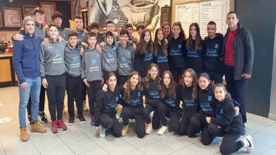 İsias Otel enkazından çıkarılan KKTC'li sporcular ülkelerinde defnedildi