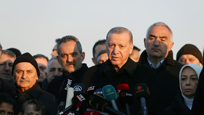 Erdoğan: Enkaz altından sağ çıkarılan insanımızın sayısı 8 binin üzerinde