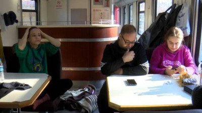 Savaştan kaçan aile Osmaniye'de depreme yakalandı