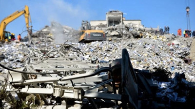 Depremde yıkılan hastaneye 11 yıl önce dayanıksız raporu verilmiş