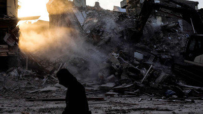 Kandilli Rasathanesi: 04.17’deki deprem üç farklı şok ile meydana geldi, 80 saniyeden uzun sürdü