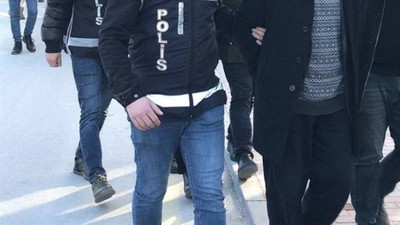 Deprem bölgesinde yıkılan binalarla ilgili 247 tutuklama
