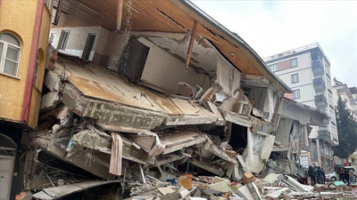 Deprem bölgesinde yıkılan binalarla ilgili 218 tutuklama