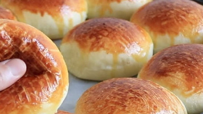 Puf puf kabaran poğaça.. Sırrını aşçısı verdi. Pastane ustaları hamuru böyle hazırlıyormuş