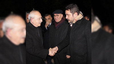 AKP'li vekil Ahmet Akay'ın Kılıçdaroğlu'nu karşılaması gündem oldu