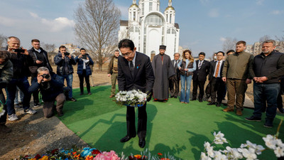 Japonya Başbakanı'ndan Kiev'e sürpriz ziyaret