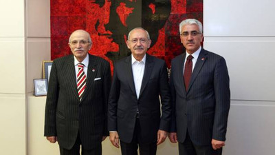 Eski AKP'li vekil Süleyman Çelebi ve oğlu CHP’ye üye oldu