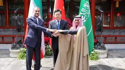 Pekin'de tarihi görüşme: İran-Suudi Arabistan anlaşması kağıda döküldü