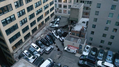 New York'ta dört katlı otopark çöktü: Bir işçi öldü