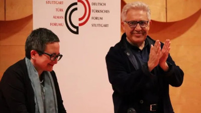 Zülfü Livaneli Almanya'da okurlarıyla bir araya geldi