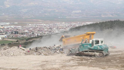 Deprem bölgesinde hafriyat uyarısı: Kimyasalları toprağa karışırsa, verim yaklaşık yüzde 30 düşer