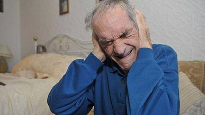 Haftada bin 700 kez aynı marşı duyuyor