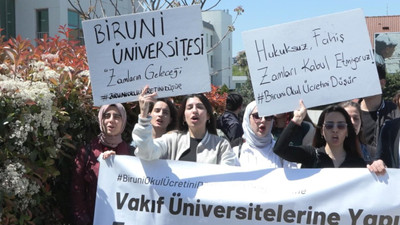 Zeytinburnu'nda üniversite öğrencilerinden yüzde 130 zam eylemi