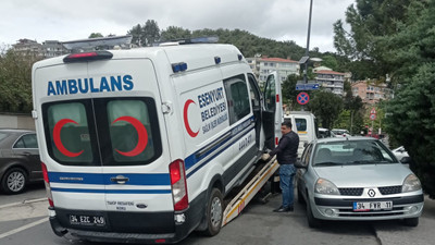 Polis ambulansı bağladı, beli kırık hasta evine gidemedi